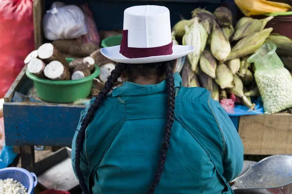 Cusco Perú Enero 2018 Mujer Identificada Mercado San Pedro Cusco — Foto de Stock