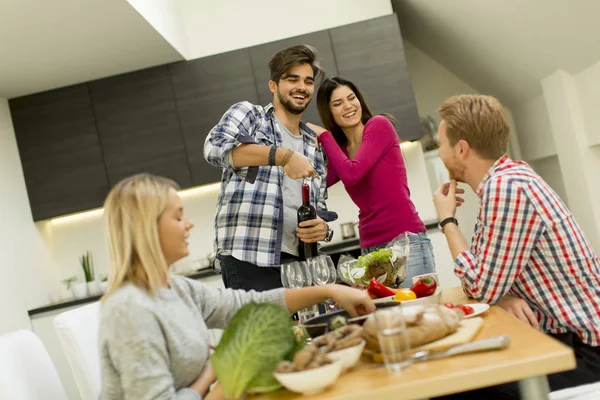 Group Young People Drinking Red Wine Table Room — Stock Photo, Image