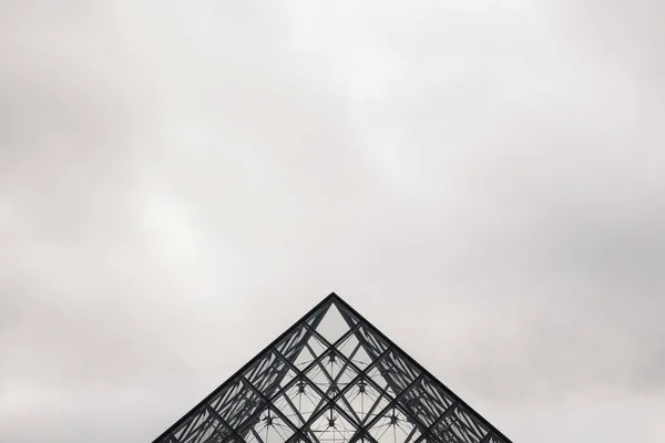 París Francia Enero 2018 Vista Pirámide Del Louvre París Francia — Foto de Stock