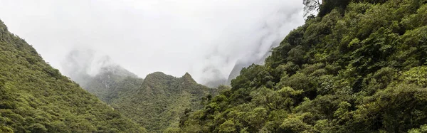 Vista Sobre Natureza Águas Calientes Peru — Fotografia de Stock