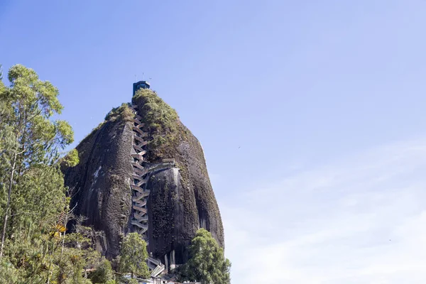 Blick Auf Den Felsen Von Guatape Piedra Del Penol Kolumbien — Stockfoto