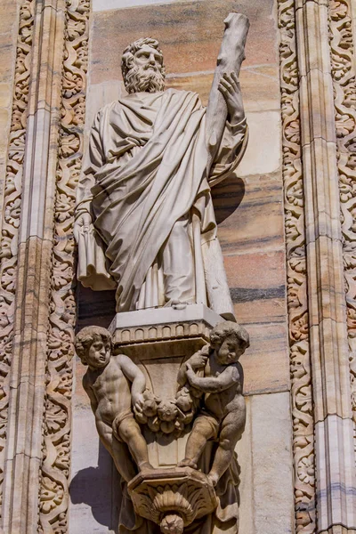 Closeup Detail Facade Milan Duomo Italy — Stock Photo, Image
