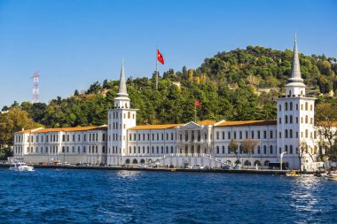 İstanbul, Türkiye - 9 Kasım 2019: Kuleli Askeri Lisesi, İstanbul, Türkiye. 1845 yılında Türkiye 'nin en eski askeri lisesidir..
