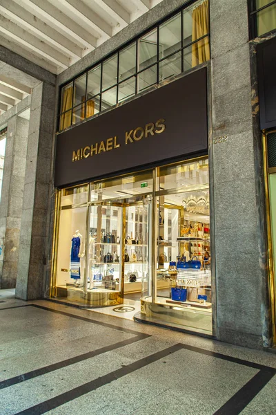 magasin michael kors paris