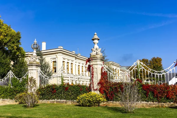 이스탄불 2019 이스탄불의 마바체 궁전의 울타리 궁전은 1856 졌으며 1922 — 스톡 사진