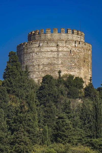 Zylindrischer Turm Der Rumelischen Burg Europäischen Ufer Des Bosporus Istanbul — Stockfoto