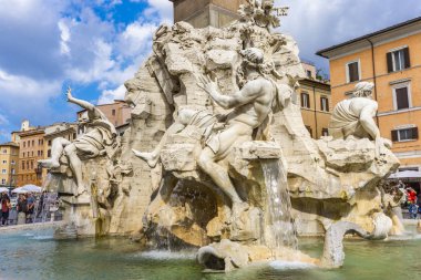 Roma, İtalya - 24 Eylül 2018: Fontana dei Quattro Fiumi, Piazza Navona, Roma, İtalya. 1651 'de Bernini tarafından Papa X. Innocent için tasarlanmıştır..