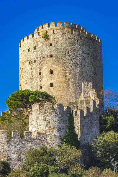 Zylindrischer Turm Der Rumelischen Burg Europäischen Ufer Des Bosporus Istanbul — Stockfoto