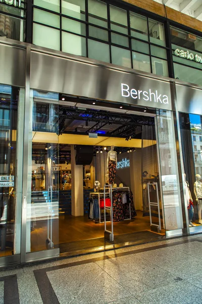 Turin Italy June 2015 Detail Bershka Store Turin Italy Spanish — Stock Photo, Image