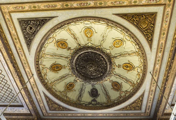 Decorative Dome Gate Salutation Topkapi Palace Istanbul Turkey — Stock Photo, Image