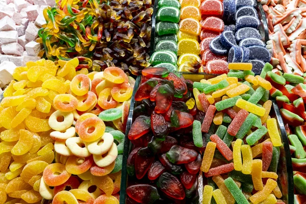 Vista Cerca Diversos Caramelos Gelatina Diferentes Formas Coloridas Mercado Estambul — Foto de Stock