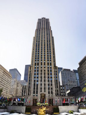 New York, Usa - 26 Ağustos 2017: New York 'taki Rockefeller Center, Usa. Rockefeller Center, 1930-1939 yılları arasında inşa edilmiş 19 ticari binadan oluşan büyük bir kompleks..