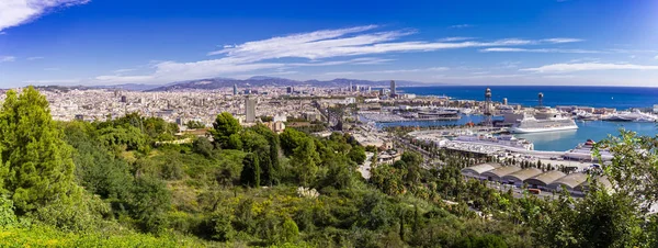 バルセロナ スペイン 2019年10月7日 スペインのバルセロナ港での空撮 地中海におけるヨーロッパの主要港の一つである — ストック写真