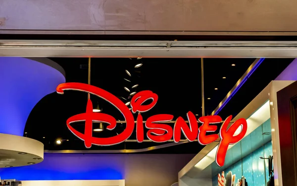 Bologna Olaszország 2018 Február Disney Store Bologna Italy Walt Disney — Stock Fotó