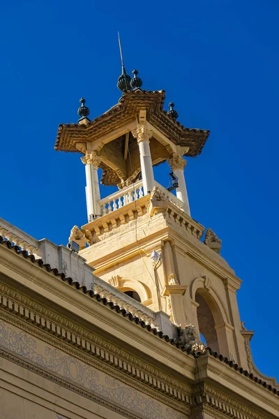 Vista Torre Palaus Alfons Xiii Victoria Eugenia Barcelona Espanha Construído — Fotografia de Stock