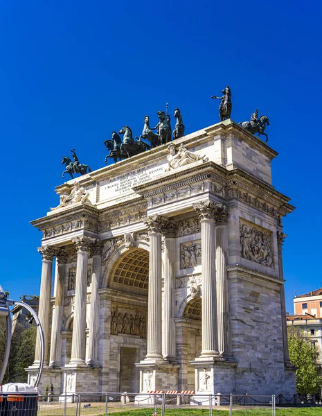 Uitzicht Arch Triumph Arco Della Pace Park Sempione Milaan Italië — Stockfoto