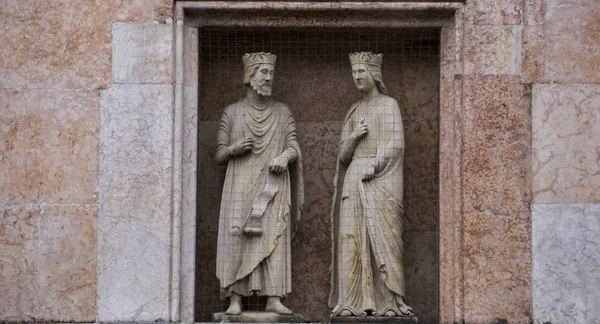King Solomon Queen Sheba Statues 12Th 13Th Century Facade Baptistery — Stock Photo, Image