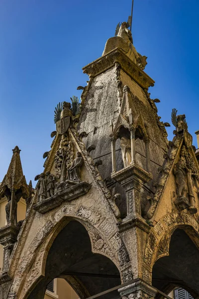 Widok Arkę Kansignorio Monumentalnego Grobowca Rodziny Scala Weronie Włochy — Zdjęcie stockowe