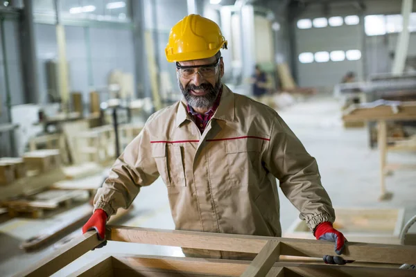 Bel Homme Mature Travaillant Dans Usine Meubles — Photo