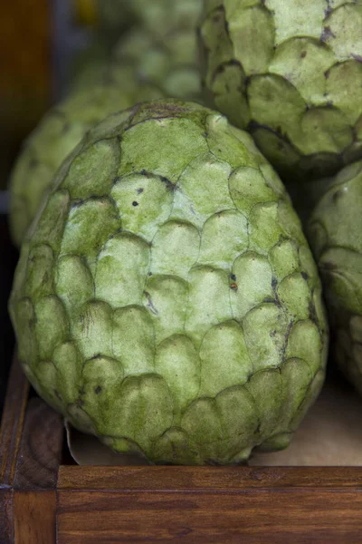 Čerstvé Ovoce Anona Madeira Trhu — Stock fotografie