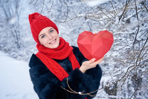 Kärlek och alla hjärtans dag koncept — Stockfoto