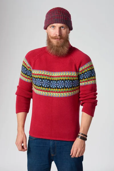 Serious confidente barbudo hipster hombre — Foto de Stock