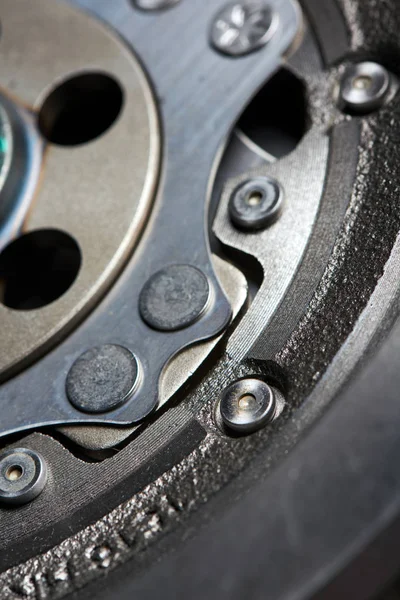 Närbild av Dual-samlas svänghjulet — Stockfoto