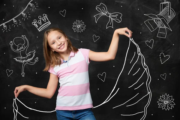 Kleines Mädchen Fantasie, ein Star zu sein — Stockfoto