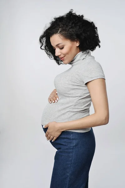 Pregnant woman profile — Stock Photo, Image