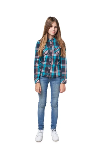 Volledige Lengte Tiener Meisje Geruite Shirt Staan Casual Witte Achtergrond — Stockfoto