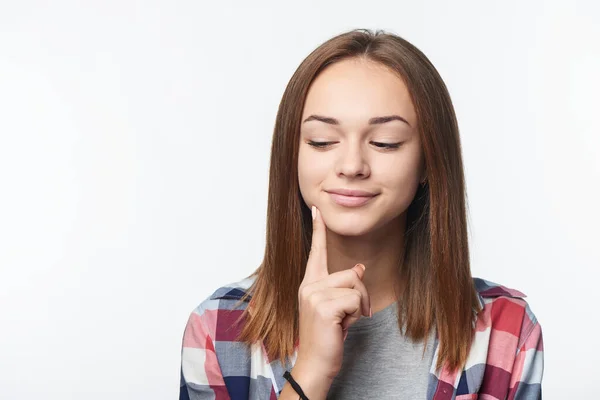 Nahaufnahme Porträt Eines Denkenden Teenie Mädchens Über Hellem Hintergrund — Stockfoto