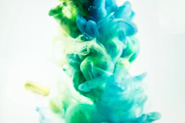 El colorido tinte en el agua — Foto de Stock