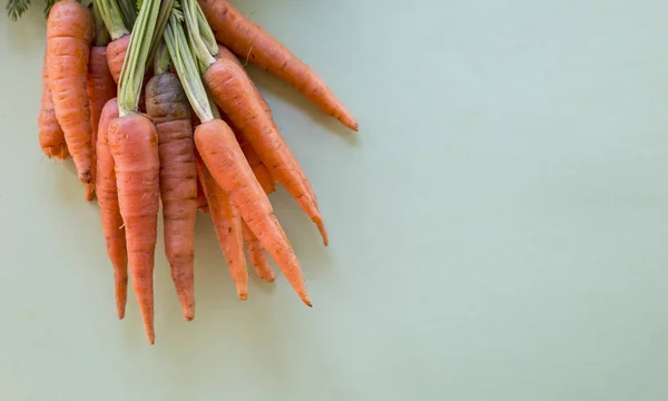 Menutup dari sekelompok wortel — Stok Foto