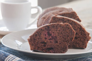Güzel çikolatalı pasta. Yakın çekim.
