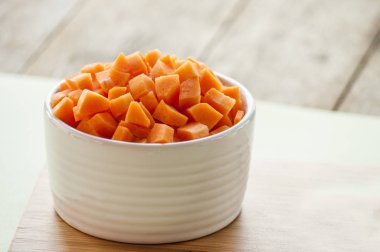 Doğranmış çiğ havuç