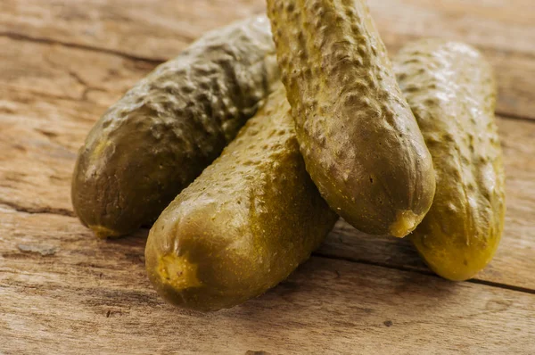 Fresh low-salt pickled cucumbers. — Stock Photo, Image