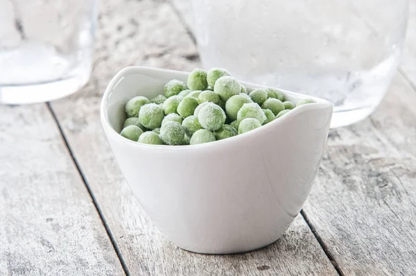 冷凍エンドウ豆をクローズ アップ — ストック写真