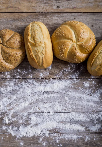 Ποικιλία από καρβέλια ψωμί — Φωτογραφία Αρχείου