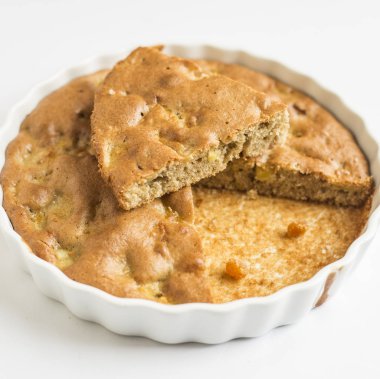 elma tarçın çay pasta