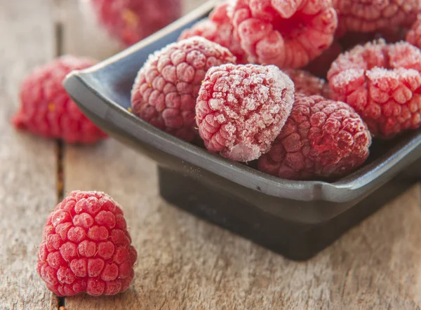 Frozen ripe raspberries — Stock Photo, Image