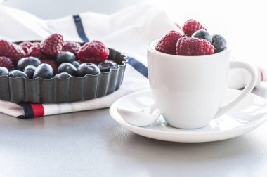 sağlıklı karışık meyve 