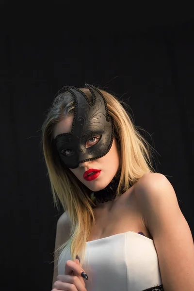 Mulher Mística Máscara — Fotografia de Stock