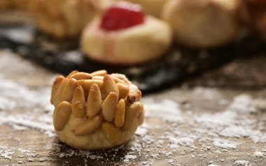 ev yapımı panellets, tipik Catalonia, İspanya