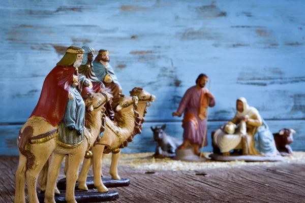 Los tres reyes y la sagrada familia — Foto de Stock