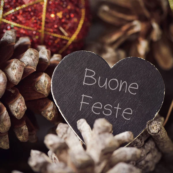 テキスト ブオーネ フェステ、イタリア語で幸せな休日 — ストック写真