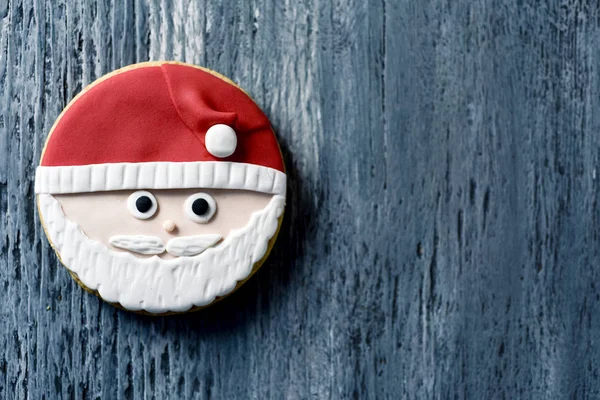 圣诞节曲奇饼形状的圣诞老人 — 图库照片