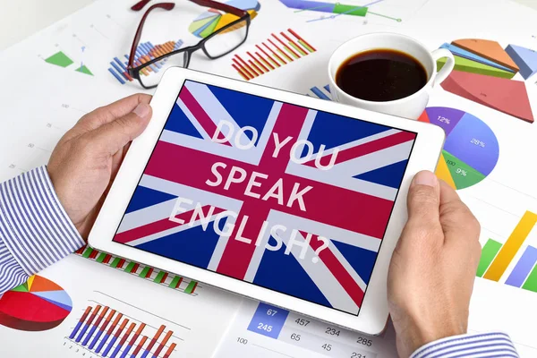 Otázka myslíte si, mluvit anglicky? v tabletu — Stock fotografie