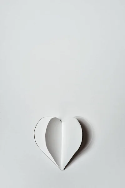 Um coração de papel — Fotografia de Stock