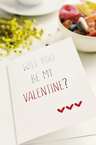 SMS serez-vous ma valentine dans une carte postale — Photo