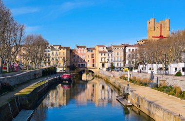 Fransa, Narbonne 'daki Kanal de la Robine kanalı